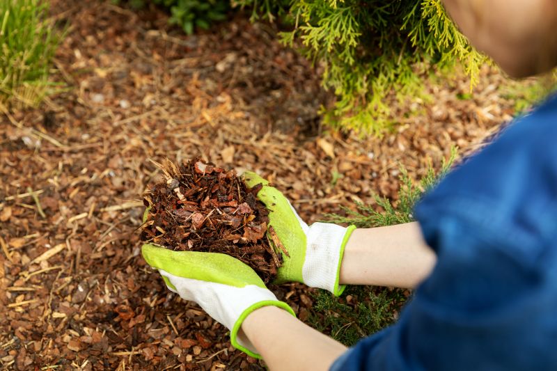 Commercial Mulching in Ventura County, CA